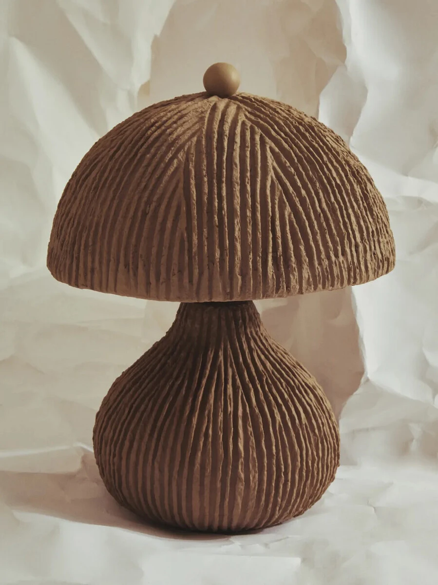 Sable Line Table Lamp
